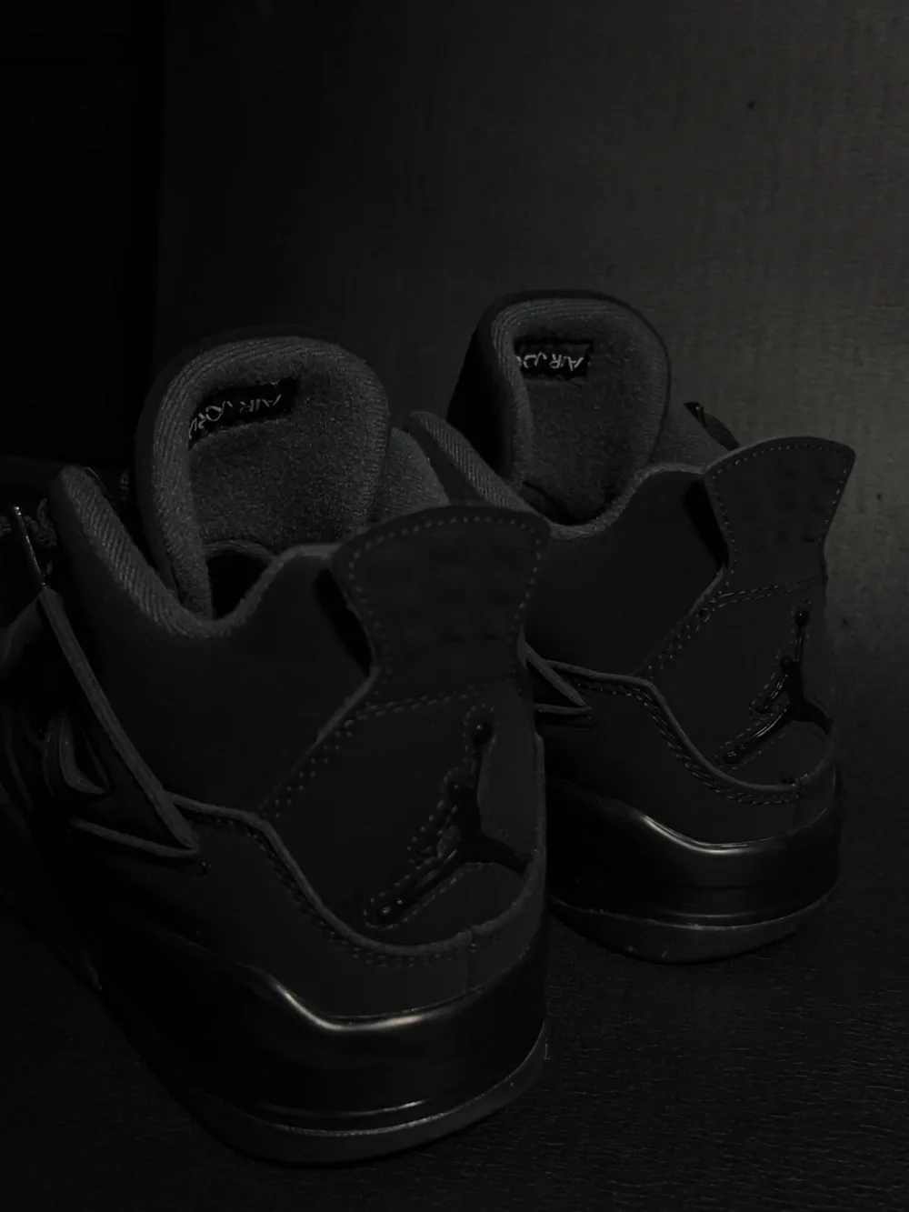 Retro 4 ‘Black Cat’ Sneakers